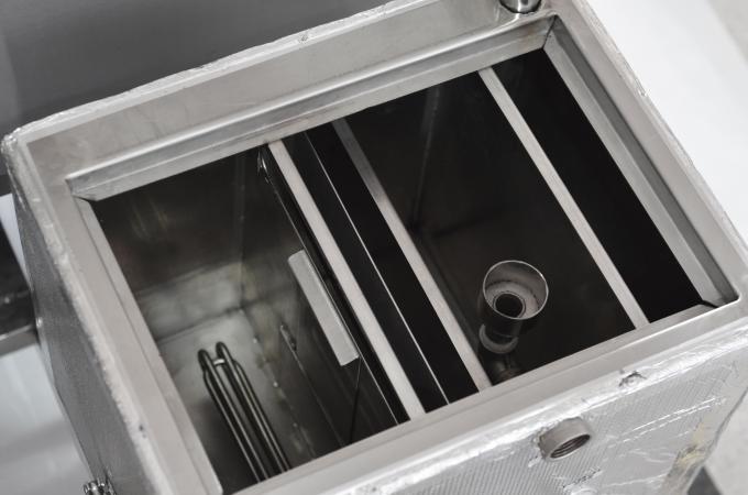 Stainless Steel Ultrasonic Cleaning Machine For Oil Filter System 40 - 206L 2